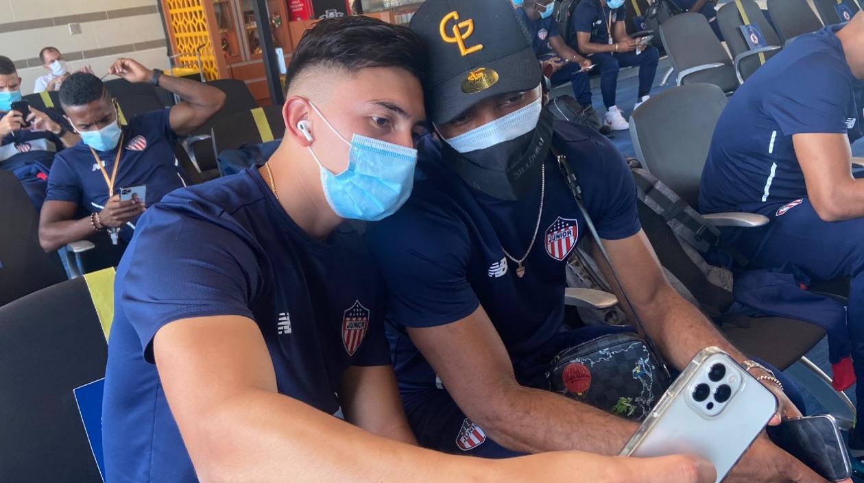 Fabián Ángel y Miguel Ángel Borja. 