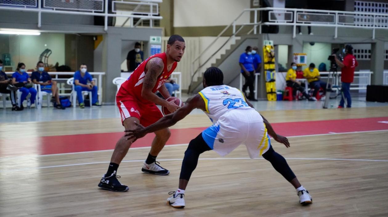 Jonathan Rodríguez, jugador más valioso del partido