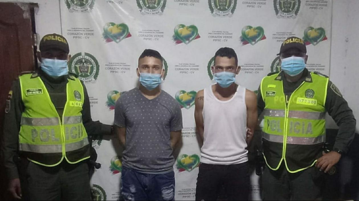 Los capturados por el homicidio.