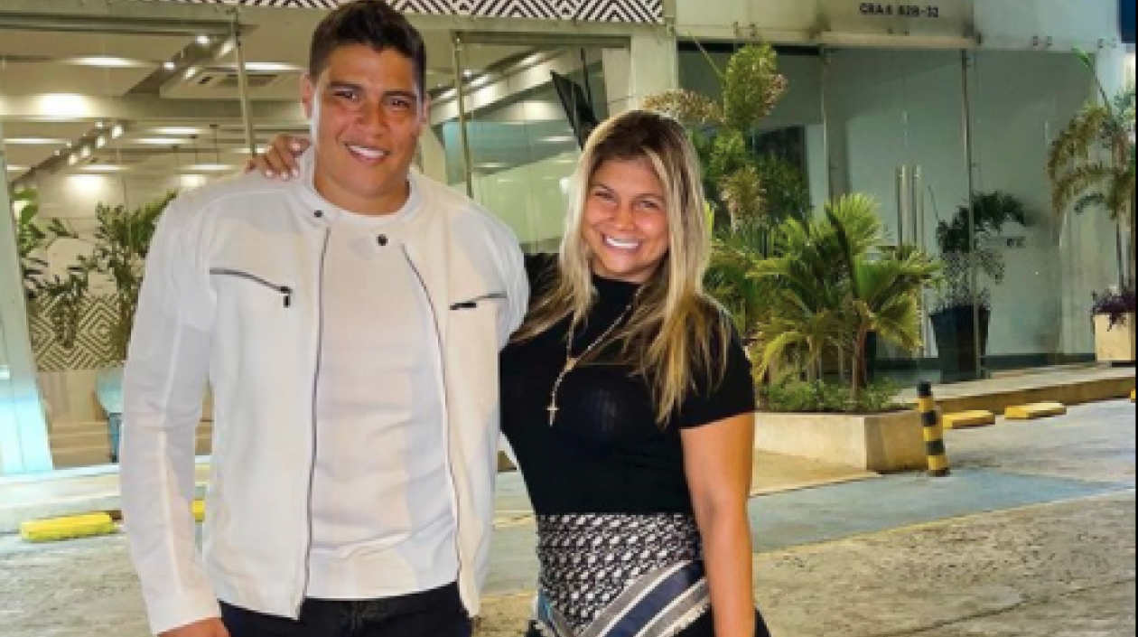 El cantante vallenato Rafa Pérez y su esposa, Milagros Villamil.