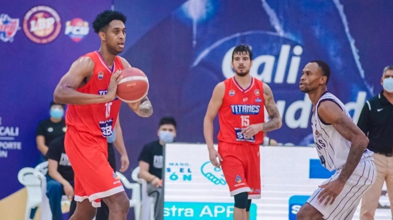 Tonny Trocha en su anterior paso por los Titanes. 