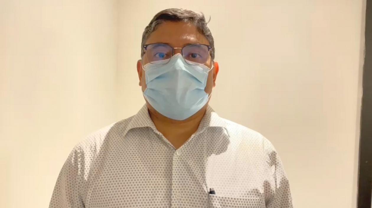 Humberto Mendoza, Secretario de Salud.