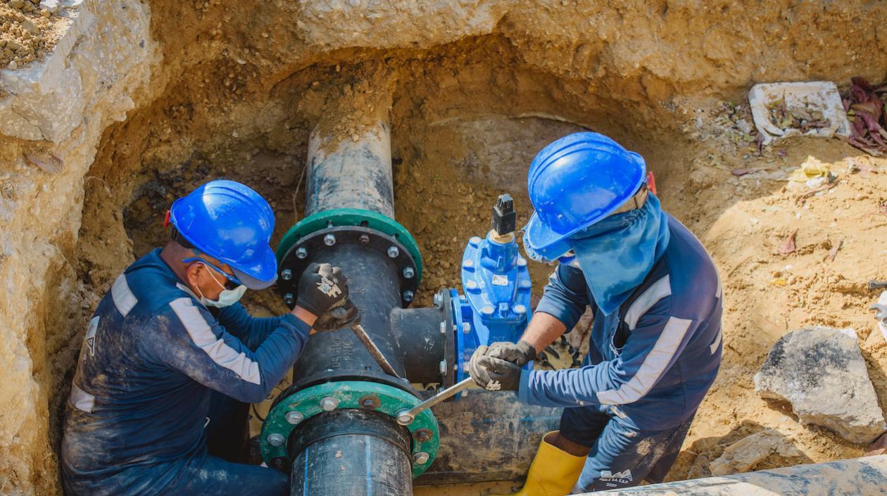 Varias obras obligan a suspensión del servicio de agua en algunos sectores.