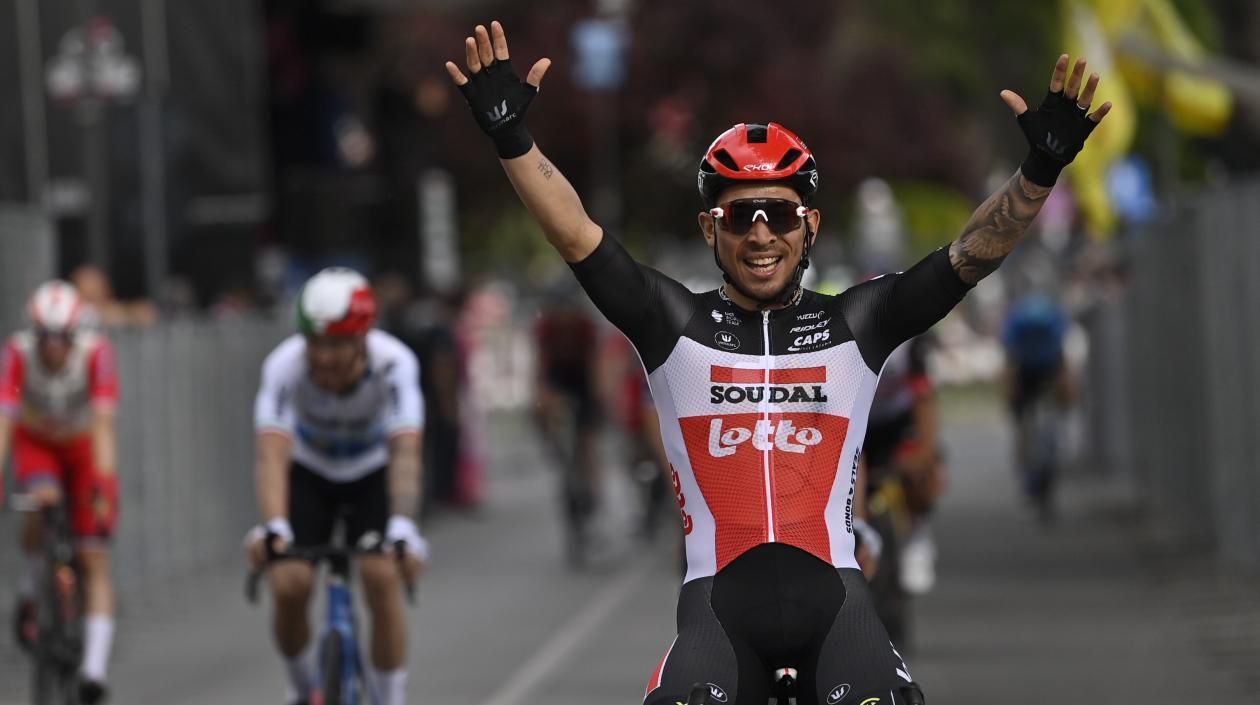 Caleb Ewan, ciclista ganador de la etapa. 