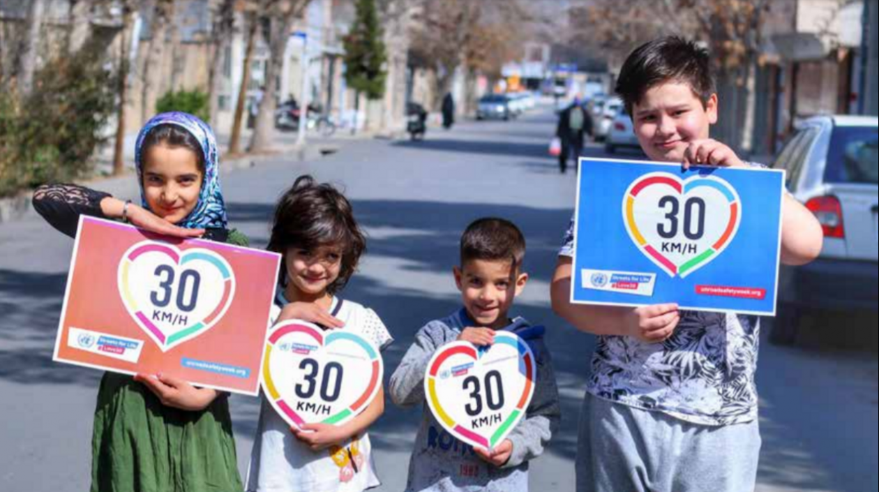 La 6ª Semana Mundial para la Seguridad Vial busca disminuir a 30 km/hora la velocidad en ciudades.