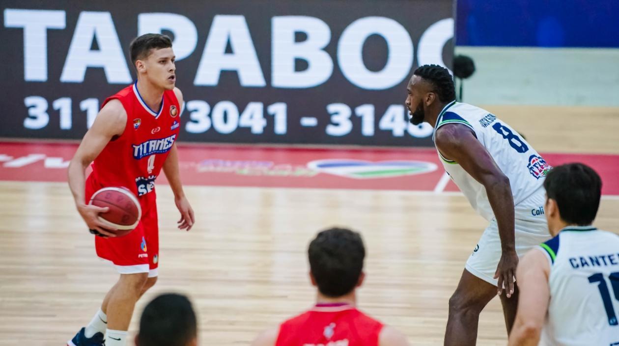 Hansel Atencia, nuevo jugador de Titanes. 