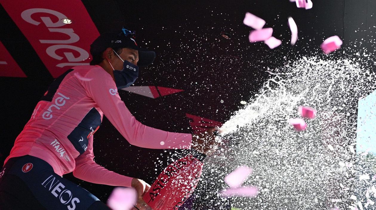 Egan Bernal, ciclista colombiano, líder del Giro de Italia. 