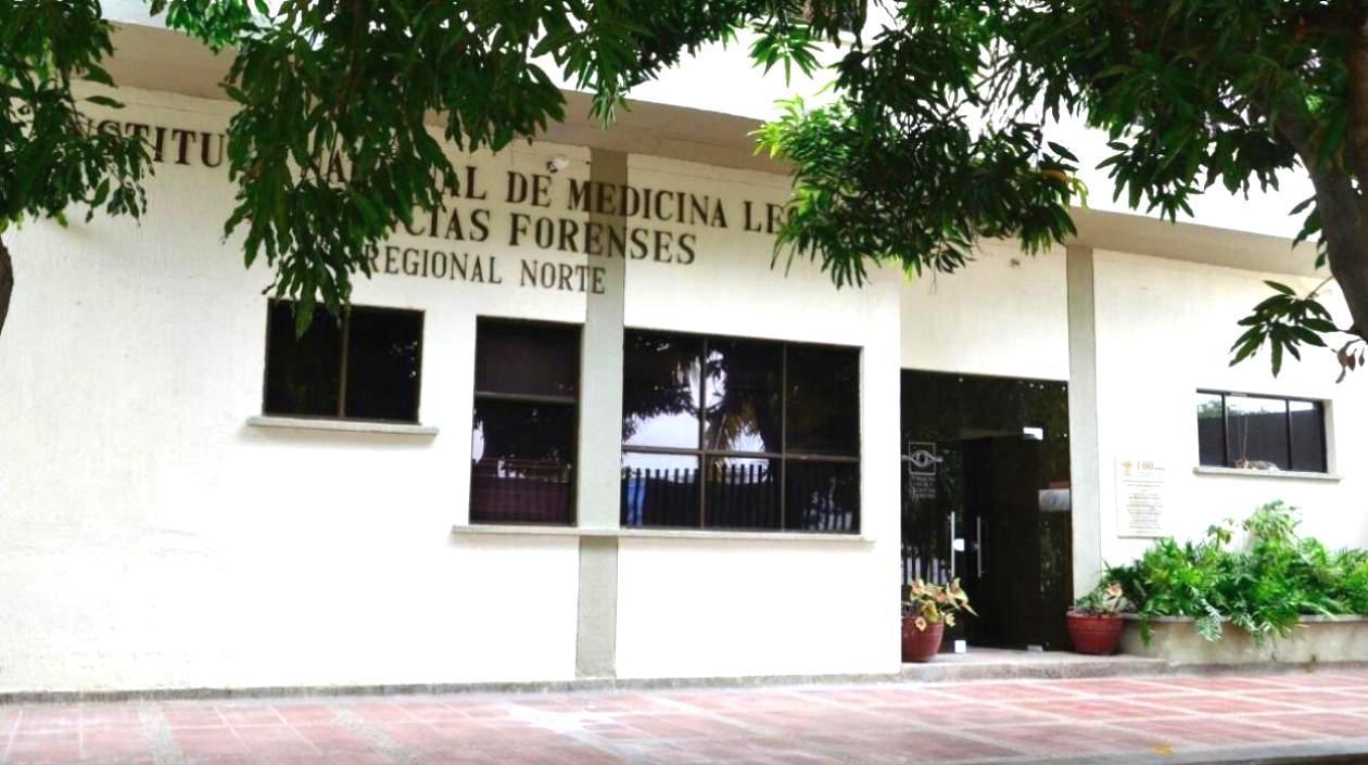 El cuerpo de la víctima fue llevado a Medicina Legal para las correspondientes diligencias.