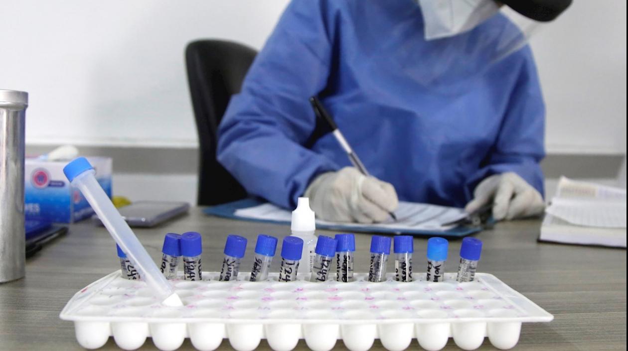 Pruebas en el Hospital Universitario del Caribe en Cartagena.