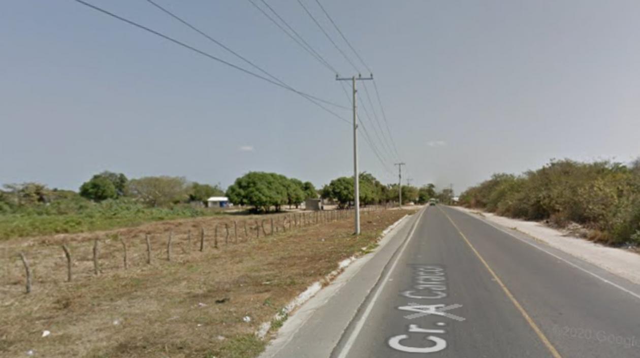 Vía a Caracolí, saliendo del barrio Villa Esther de Malambo.