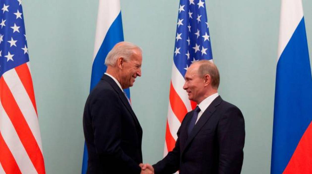 Joe Biden y Vladímir Putin.