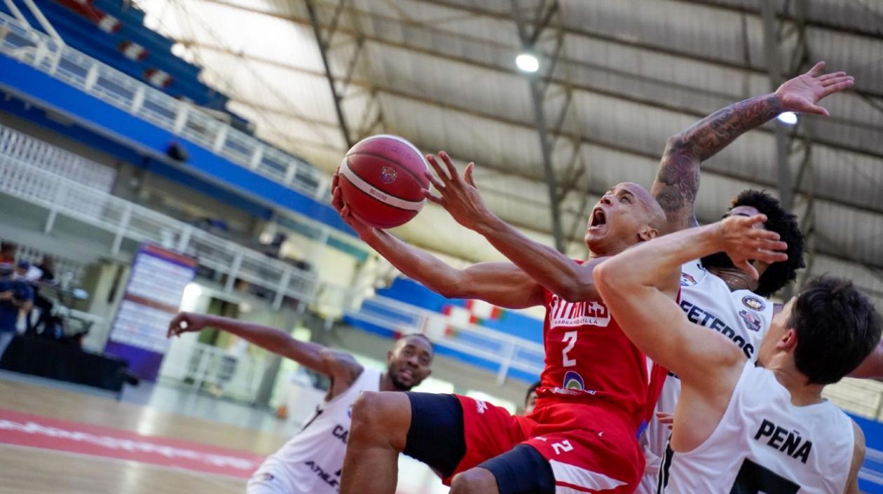 Titanes ganó durante la temporada regular a Cafeteros. 