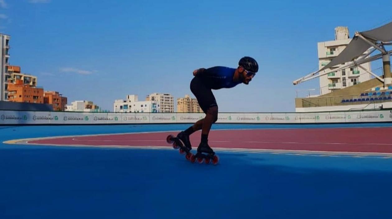 El patinador Alex Cujavante.