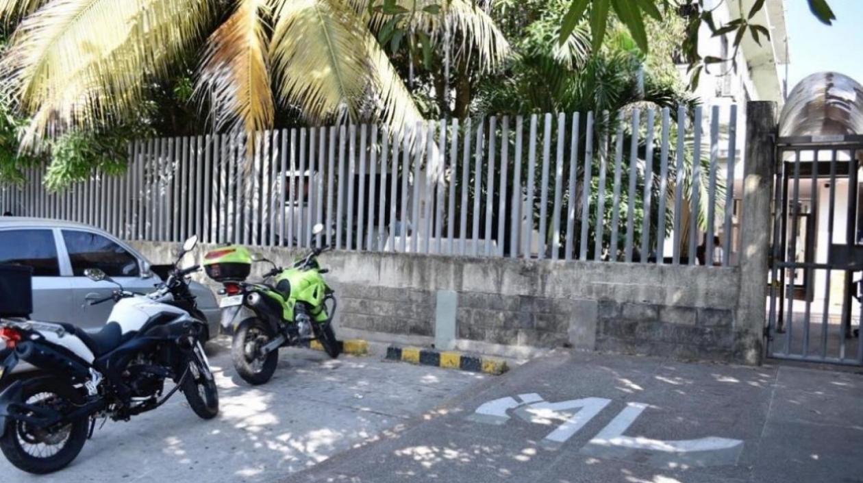 El cuerpo de la víctima fue llevado a Medicina Legal.