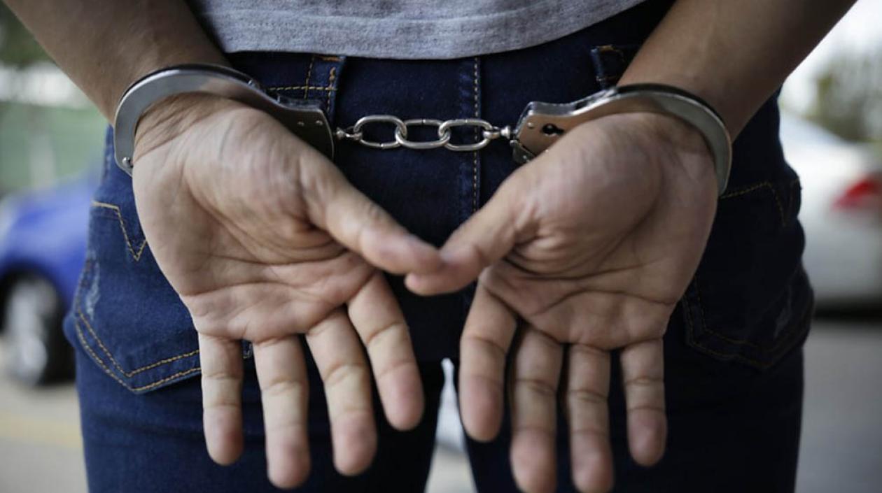 El hombre fue asegurado en centro carcelario.