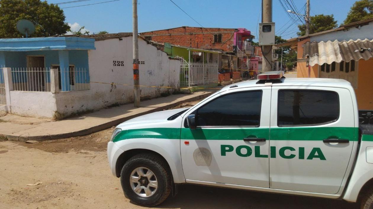 La Policía acordonó el lugar donde ocurrieron los hechos. 