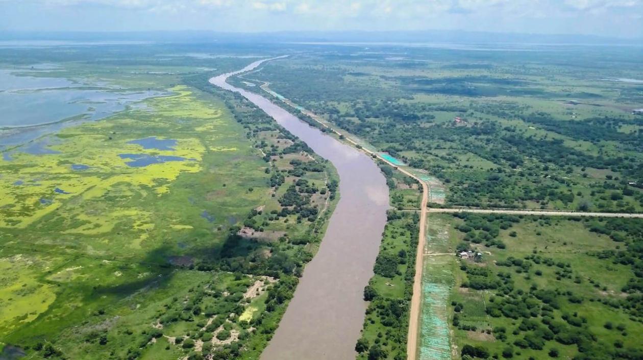 Un tramo del Canal del Dique.