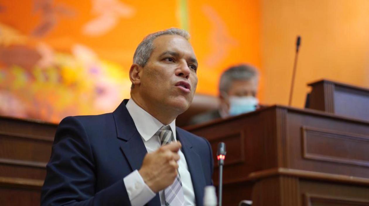 José David Name Cardozo, Senador autor de la iniciativa.