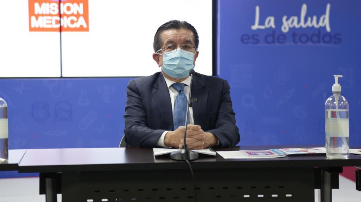 Ministro de Salud, Fernando Ruíz.