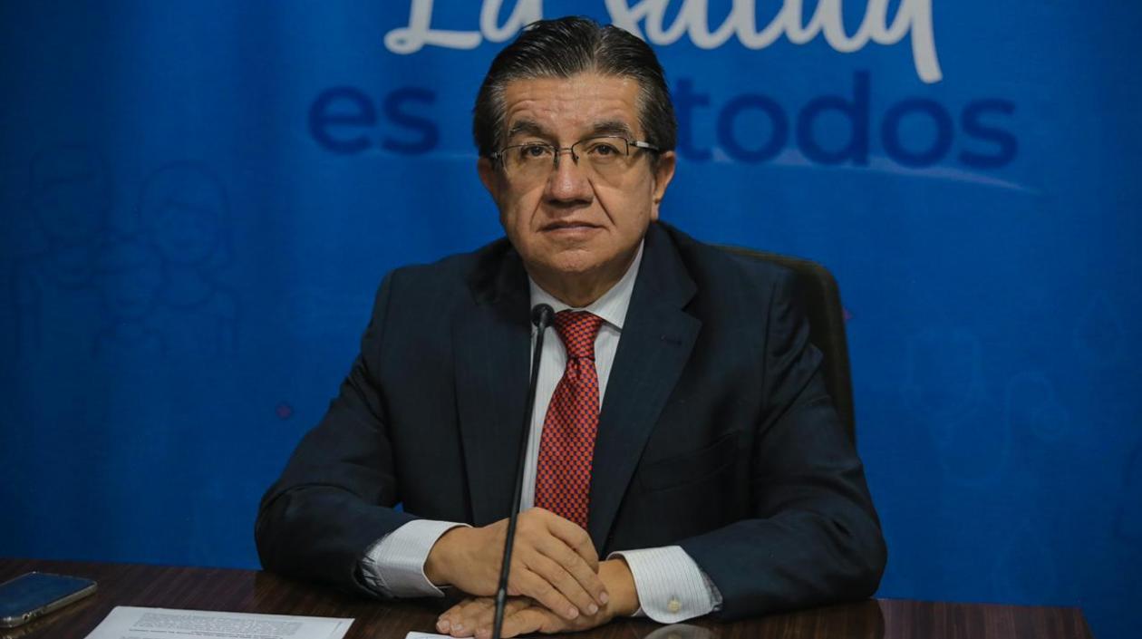 El Ministro de Salud, Fernando Ruiz Gómez.