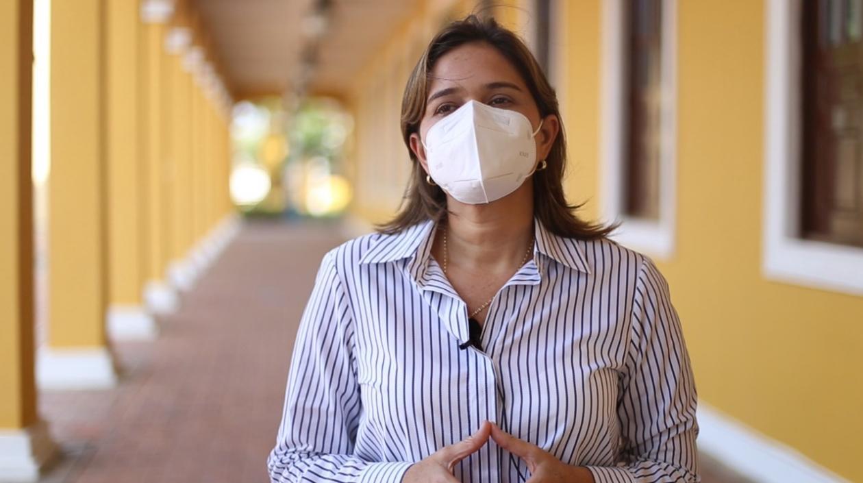 Secretaria de Cultura, María Teresa Fernández.