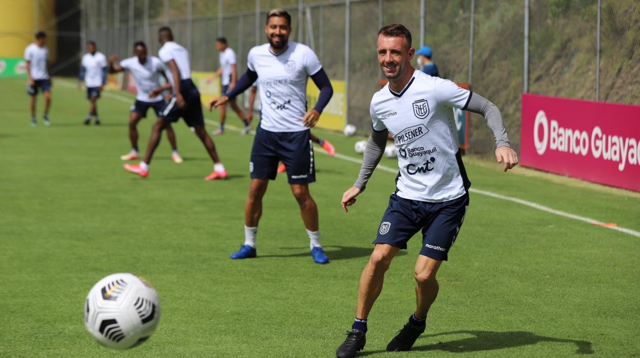 Jugadores de Ecuador durante un entrenamiento. 