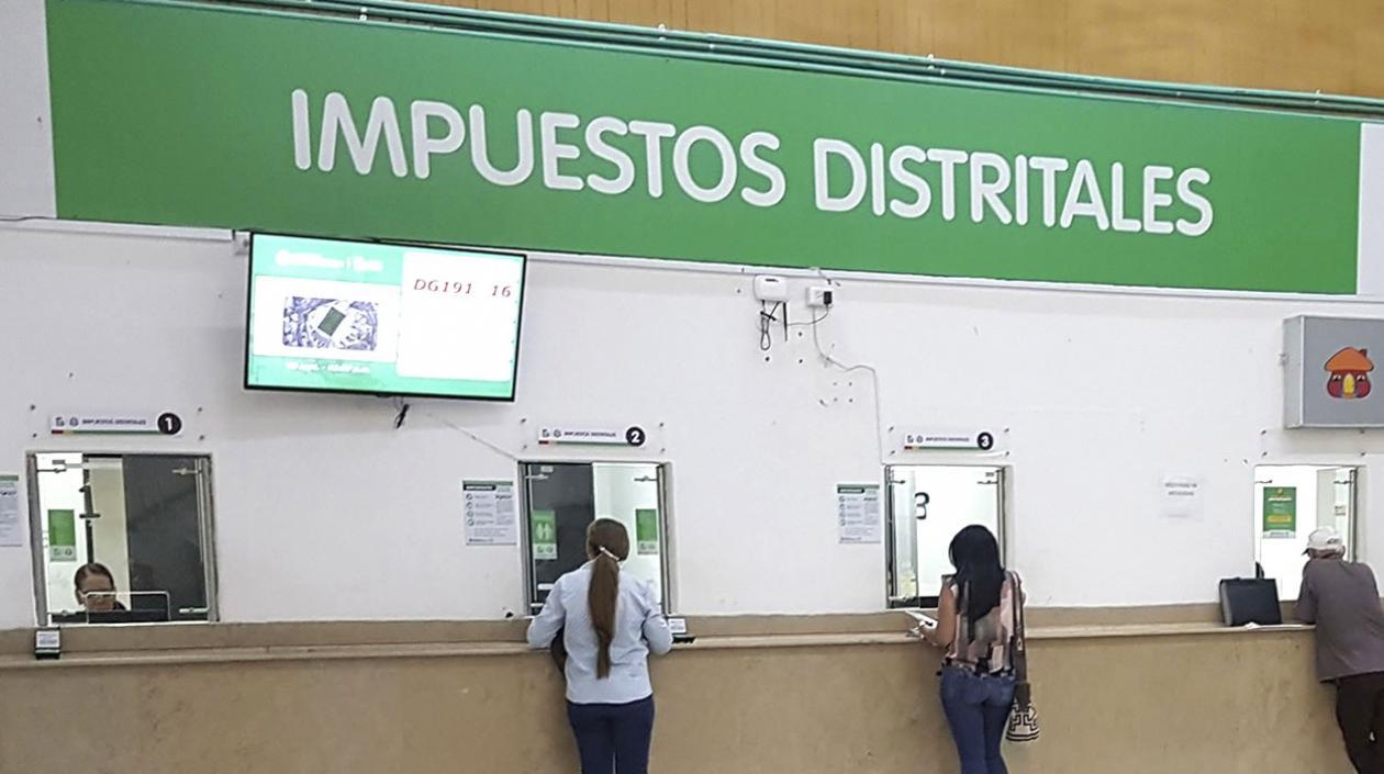 Oficina de impuestos distritales.