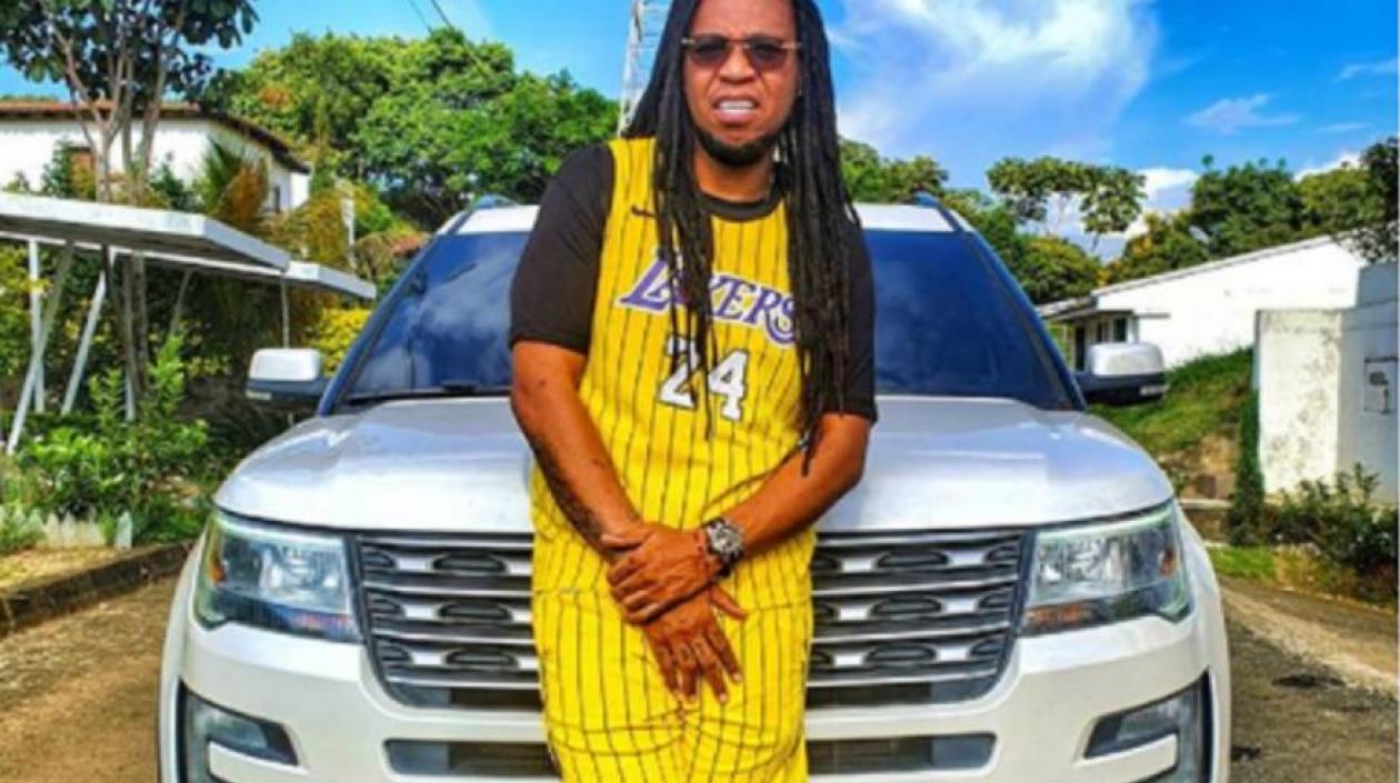 El cantante de salsa choke, Junior Jein.