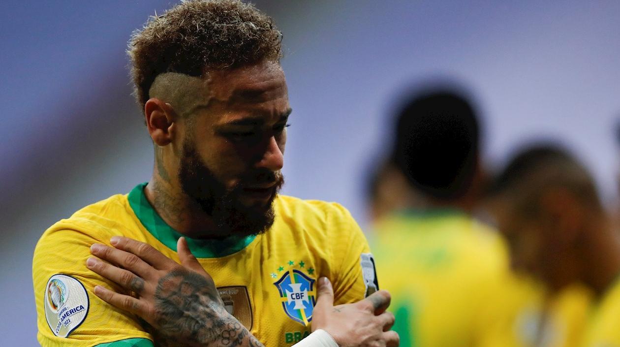Neymar, estrella de Brasil.