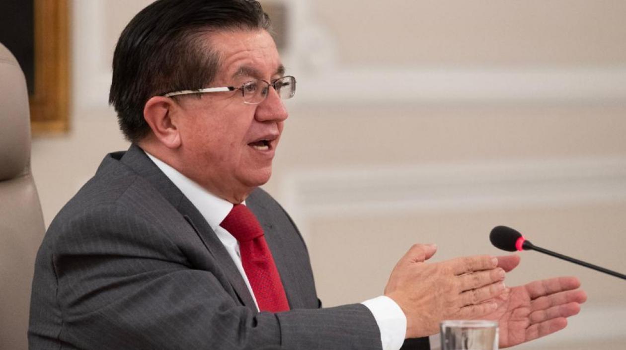 Fernando Ruiz Gómez, ministro de Salud.