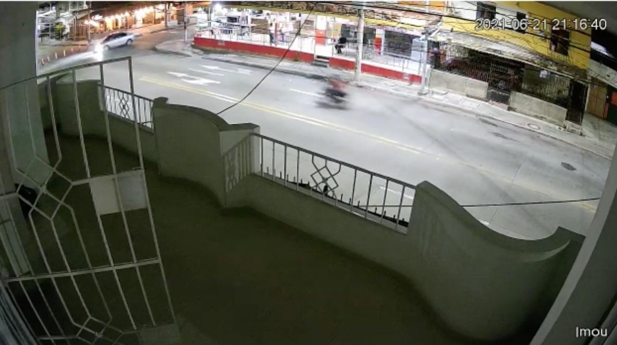 Accidente en la carrera 21. 