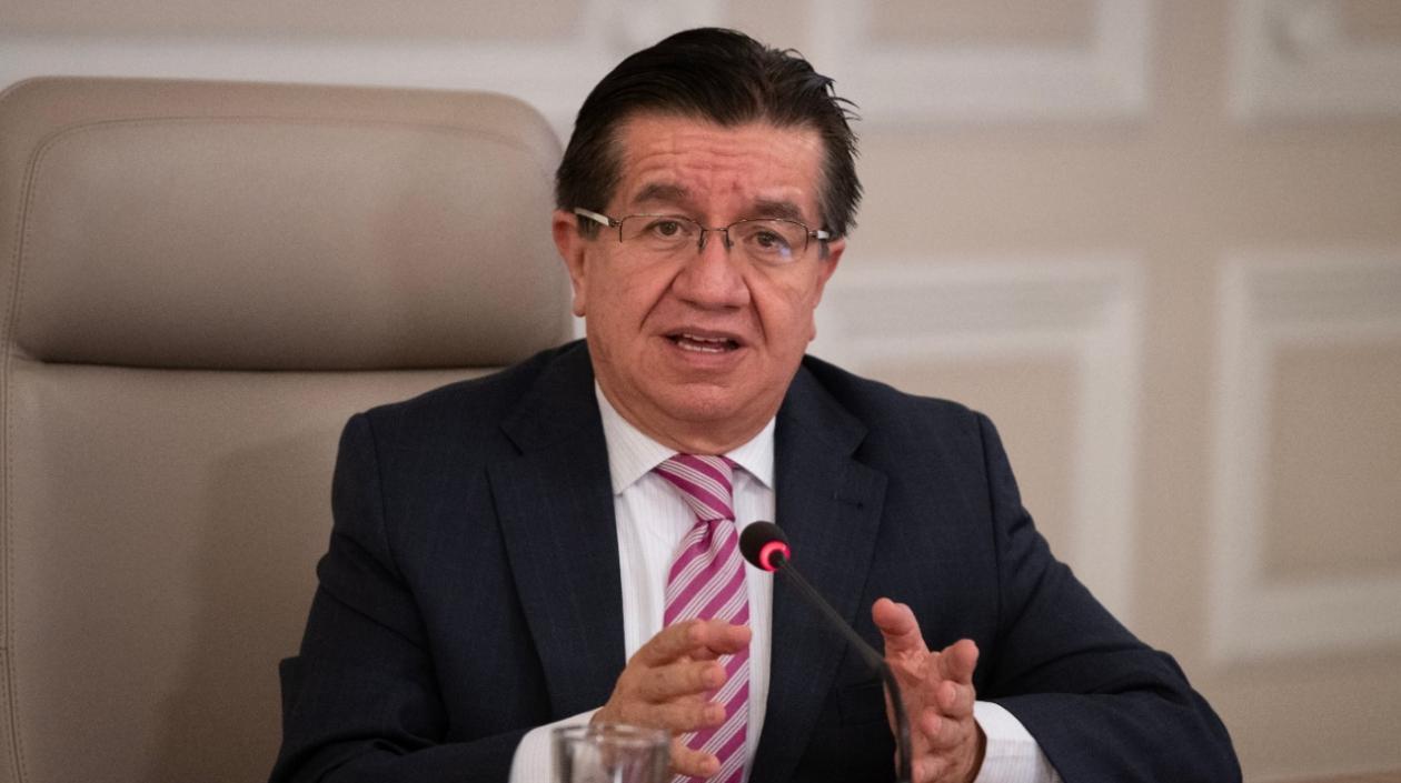 Fernando Ruiz, ministro de Salud.