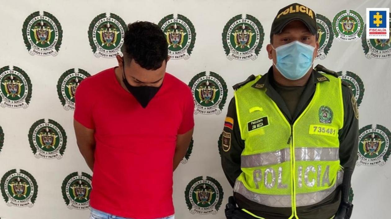 Brando Andrés Navarro Marín.