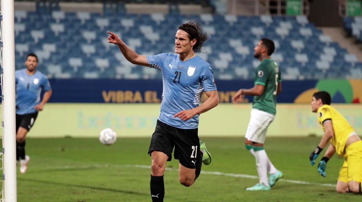 Edison Cavani, goleador uruguayo. 