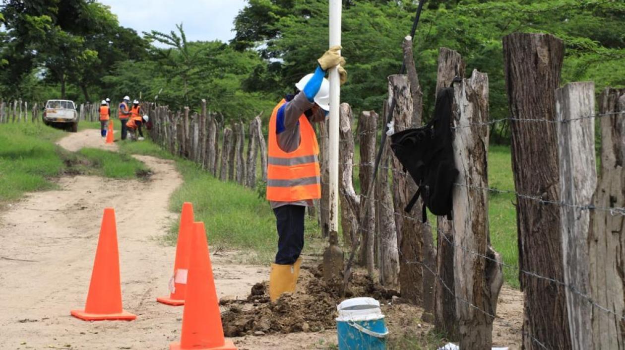 El proyecto ya avanza con la instalación de los primeros circuitos eléctricos. 