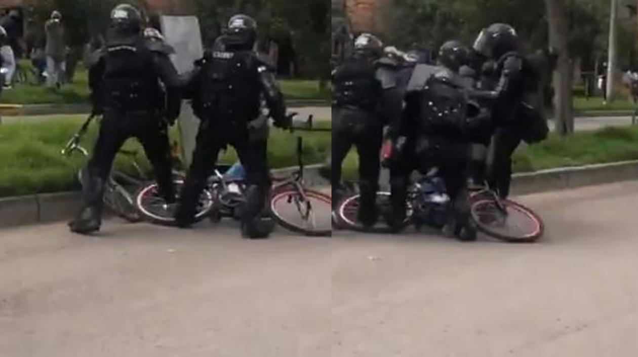 Agresión al joven que era grabada por los periodistas.