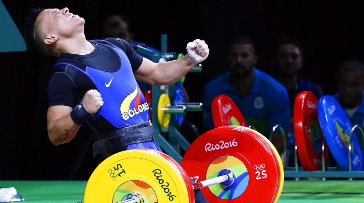 Luis Javier Mosquera, uno de los pesistas clasificados a Tokio. 