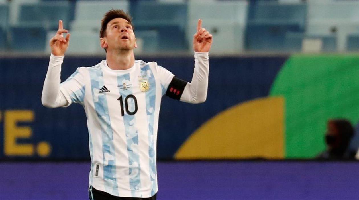Lionel Messi festejando ante Bolivia.