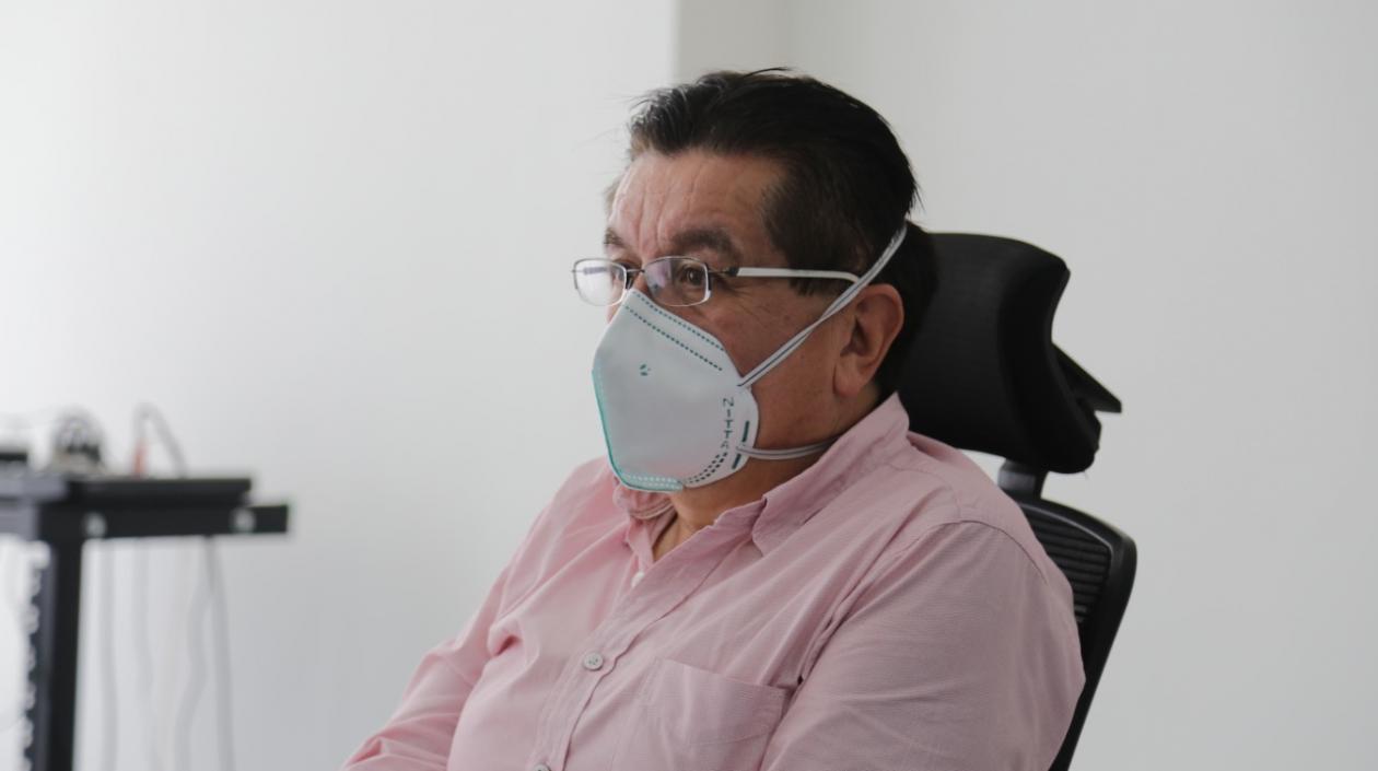 Fernando Ruiz, ministro de Salud.