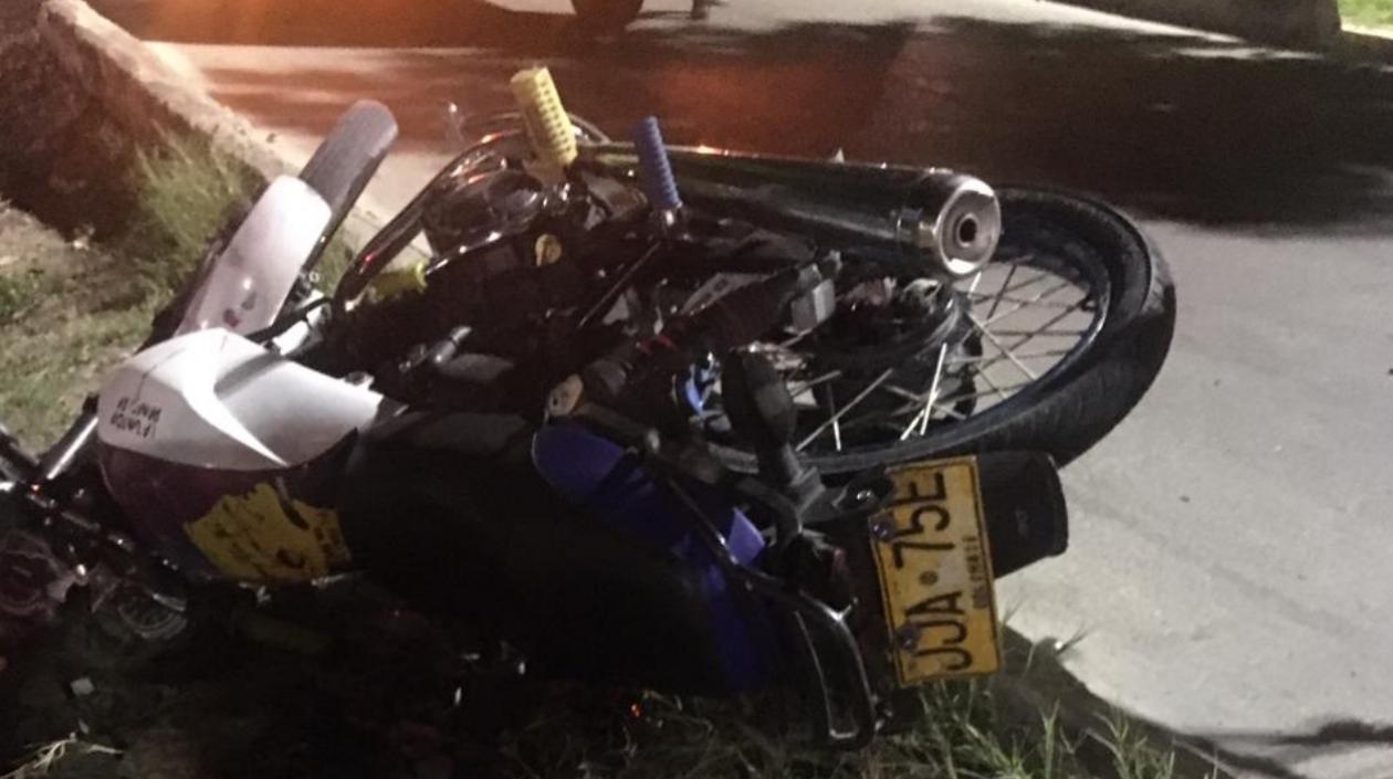 Moto involucrada en el accidente.