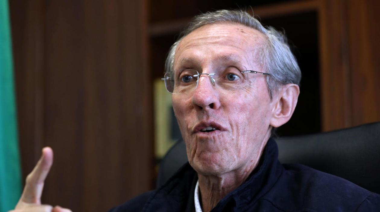 Antonio Navarro Wolff fue uno de los constituyentes en la Asamblea Nacional.