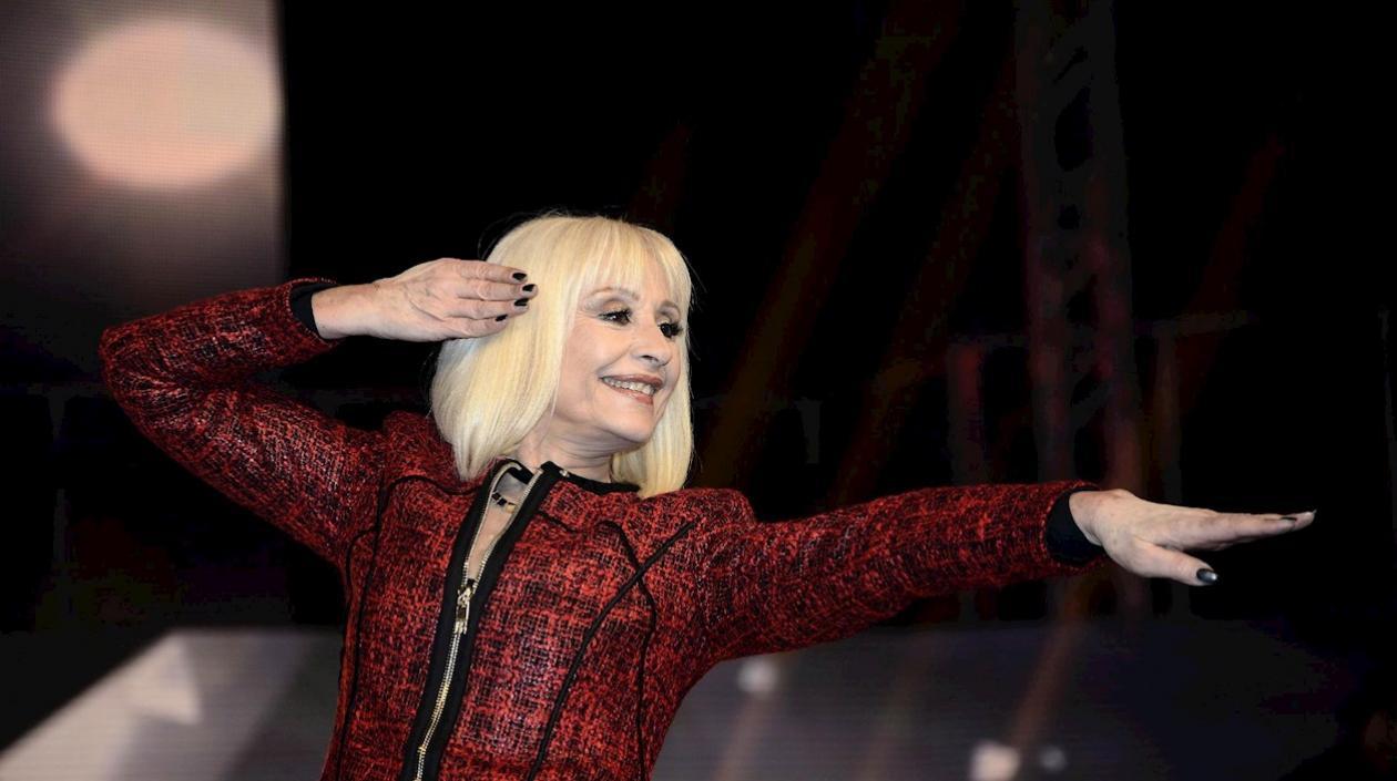 Raffaella Carrà, cantante fallecida.