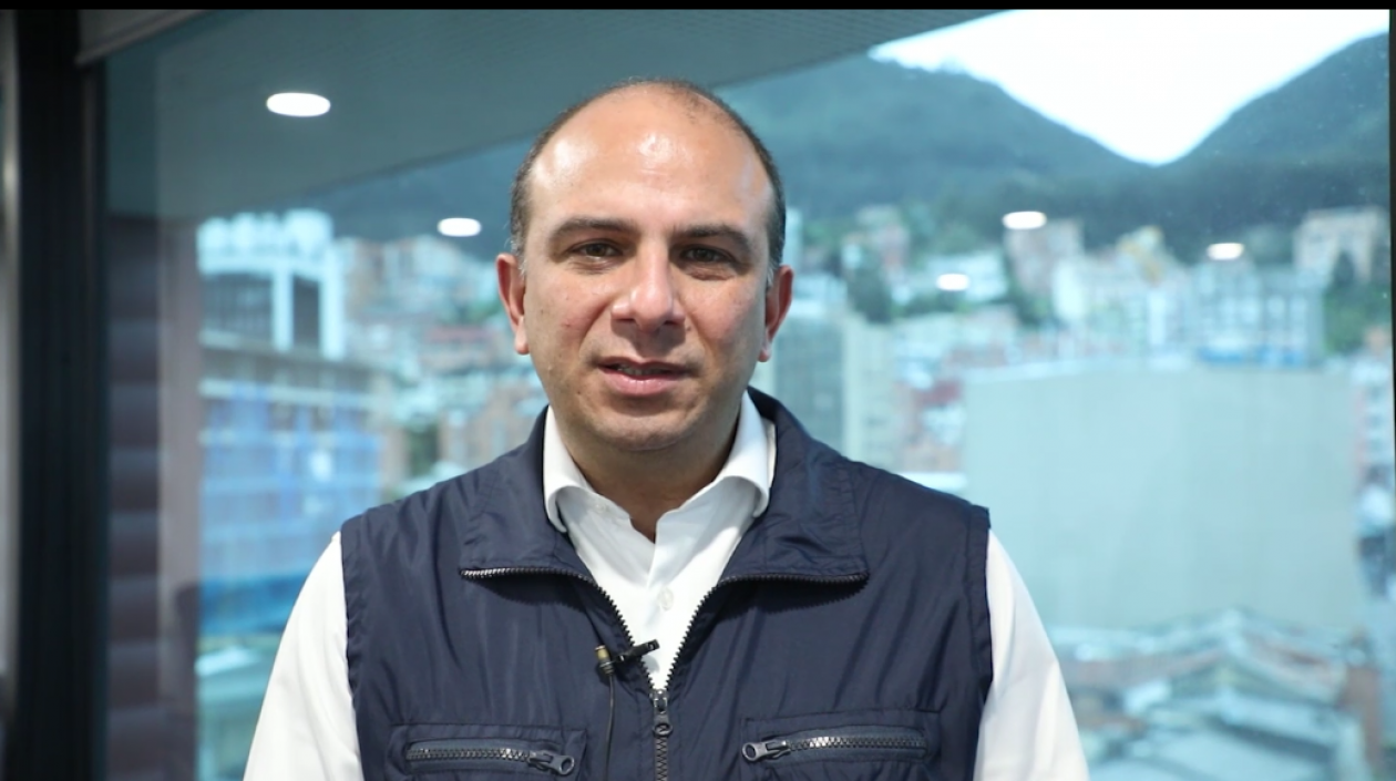 Carlos Camargo, Defensor del Pueblo.