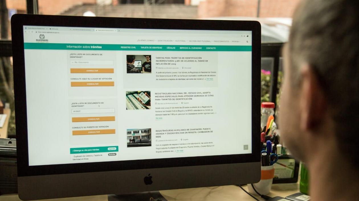 La página oficial de la Registraduría es www.registraduria.gov.co