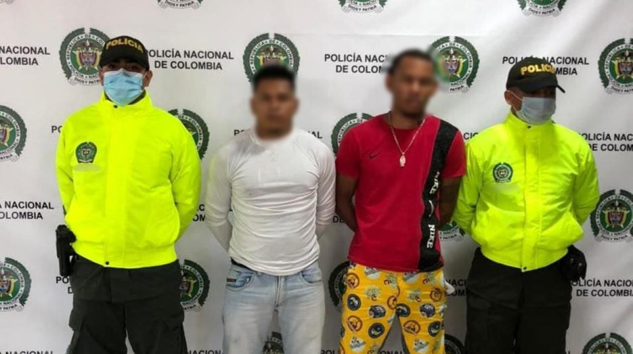 Los dos capturados quedaron a disposición de la Fiscalía General de la Nación. 