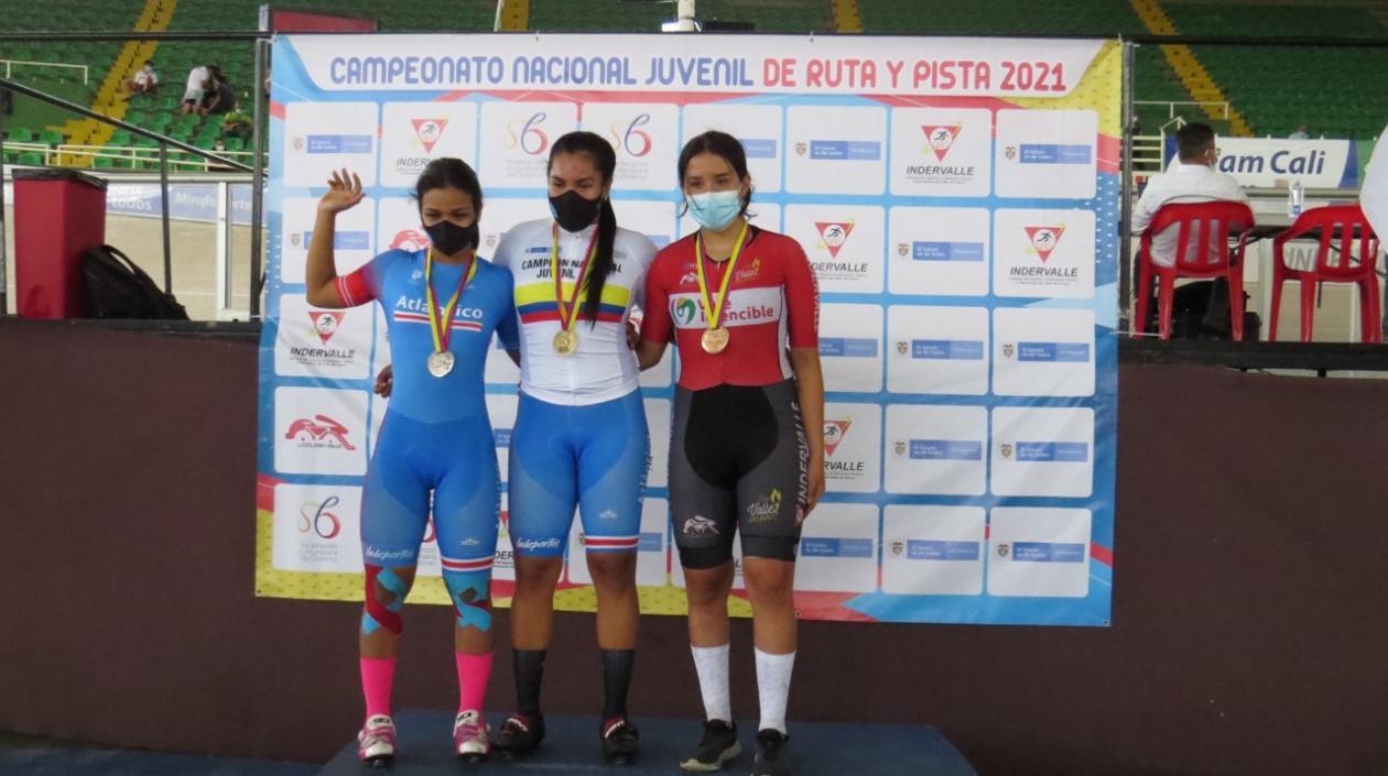 Marianis Salazar ganó la medalla de oro y Luna Álvarez hizo la plata. 