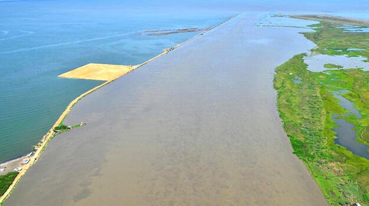 El puerto de Barranquilla atraviesa por una profunda crisis por la falta de un adecuado calado operacional.