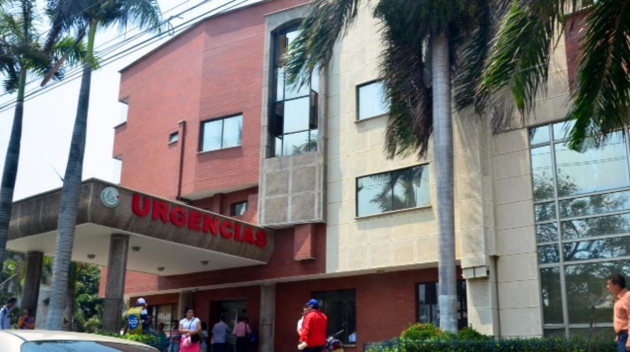 El herido recibe atención médica en la Clínica General del Norte. 