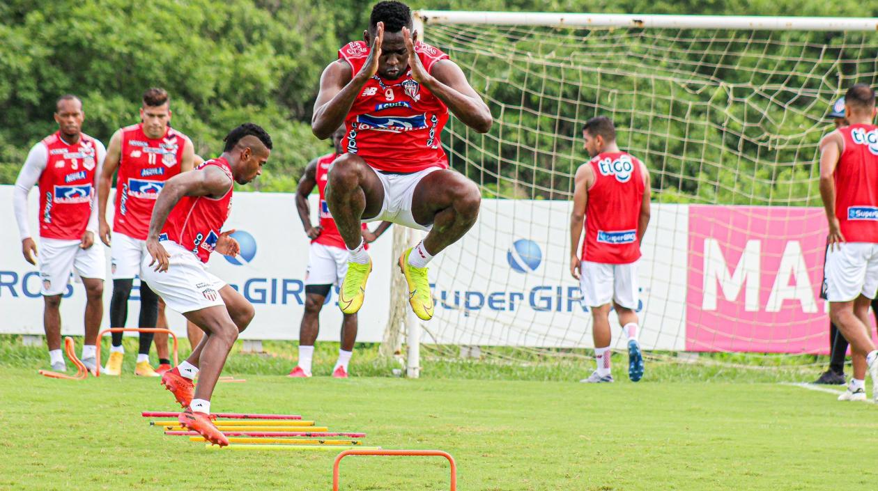 Cristian Martínez Borja se verá las caras con su ex-club en la primera fecha. 