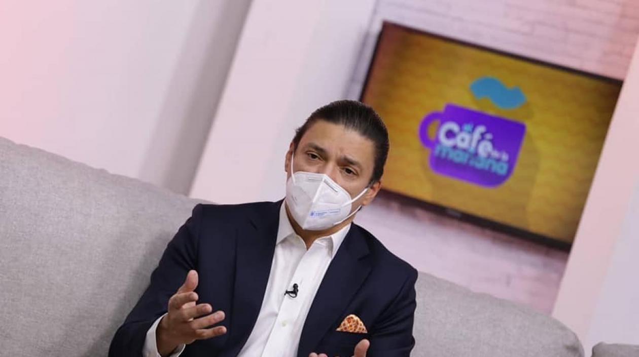 Tito Crissien, ministro de Ciencias.